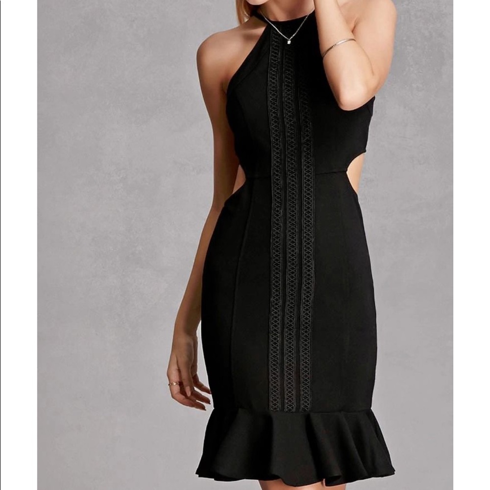 Black Selfie Leslie Dress